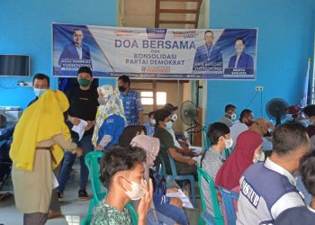DPC Partai Demokrat Muara Enim Gelar Vaksinasi Massal
