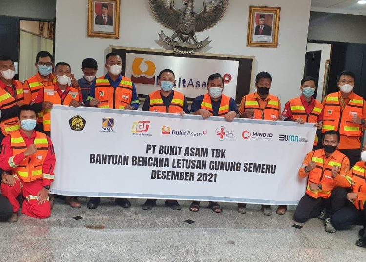 PT Bukit Asam Tbk, Kirim Bantuan dan Team Rescue ke Kabupaten Lumajang 
