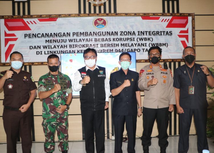 Kodim 0404/Muara Enim Canangkan Penyelenggaraan Pemerintahaan Yang Berintegritas Menuju WBK dan WBBM