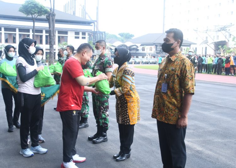 KASAD Gelar Jumat Berkah Sebagai Wujud Kepedulian Terhadap Sesama
