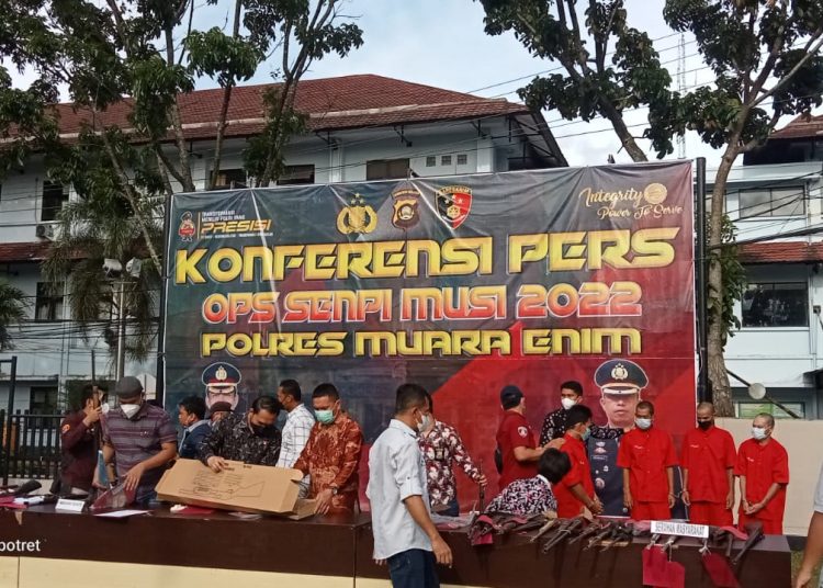 Polres Muara Enim Luar Biasa, Amankan 71 Pucuk Senpi di Tahun 2022