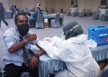 PT. Bukit Asam Gelar Vaksinisasi Untuk Karyawan dan Keluarga Besar