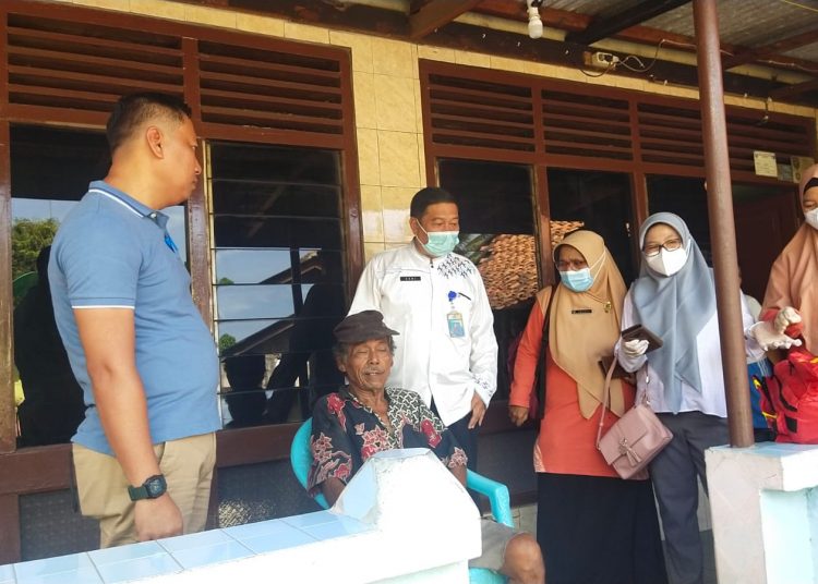Camat Lawang Kidul Bersama Kepala Puskesmas Tanjung Enim Cepat Tanggap Laporan Warga