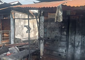 Diduga KWH Terbakar, Tiga Rumah di Saringan Tanjung Enim Hangus Terbakar
