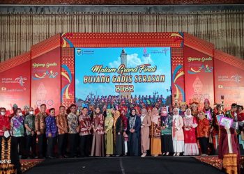 Iqbal Dan Tasya Sabet Gelar Bujang Gadis Serasan 2022