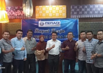 Bertempat di GOOME Muara Enim, DPC Peradi Kabupaten Muara Enim gelar rapat kerja dalam rangka membahas Program Kerja Lima tahun kedepan