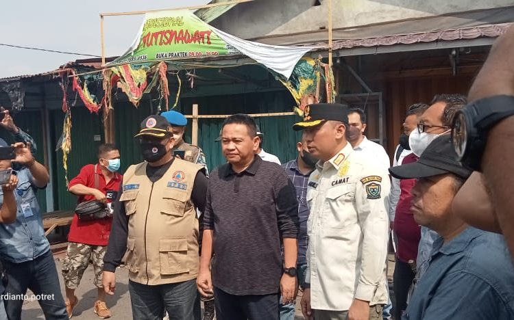 Plh Bupati Muara Enim Sambangi Lokasi Kebakaran di Pasar Tanjung Enim