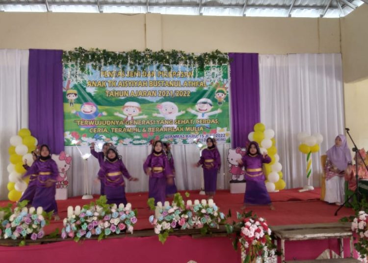 TK ABA Ujanmas Baru Adakan Pentas Seni Dan Pelepasan Siswa