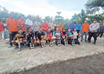 Kades Ujanmas Lama Sukses Gelar Turnamen Bola volly Firdaus Cup 4 Kabupaten