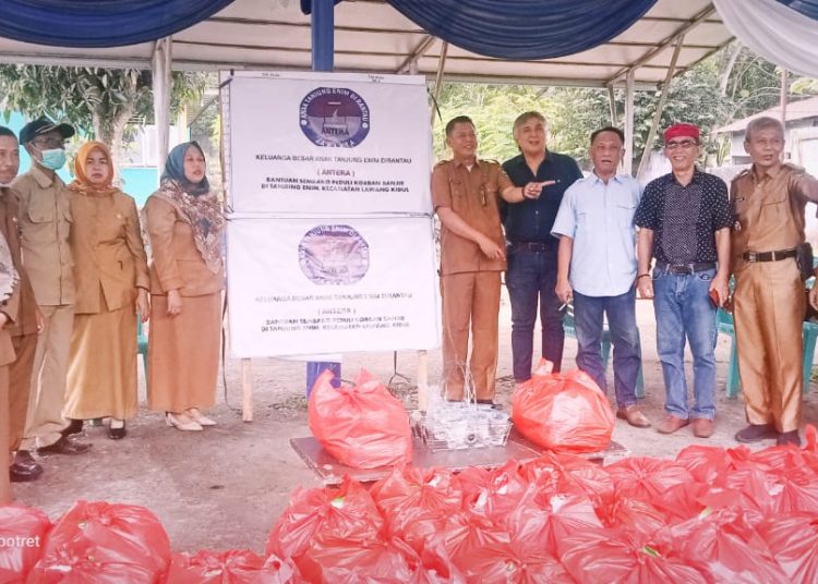 Bentuk Kepedulian Antera, Salurkan Bantuan Sembako Untuk Masyarakat Terdampak Banjir