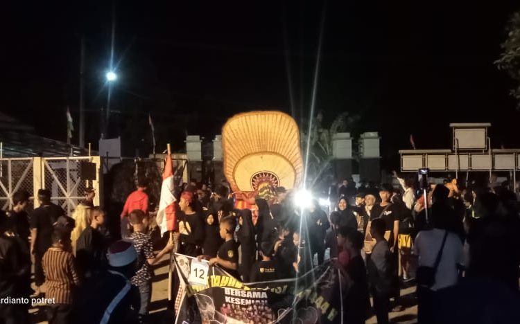 Sambut Tahun Baru Islam,Desa Tegal Rejo Gelar Pawai Obor