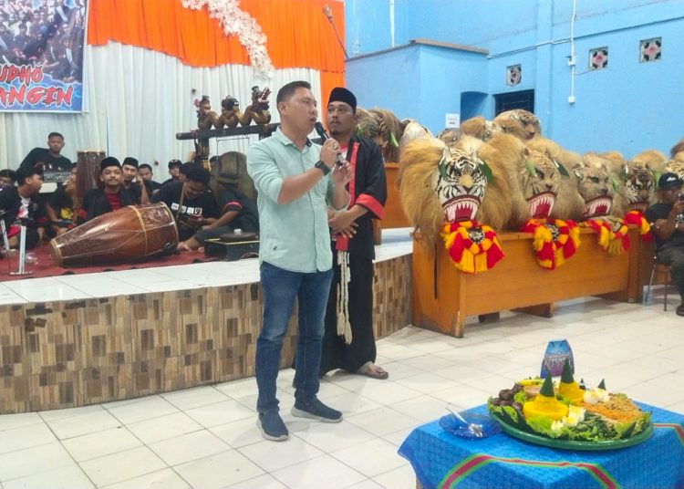Camat Lawang Kidul Hadiri Pentas Seni Reog Dalam Rangka Hari Jadi Desa Tegal Rejo