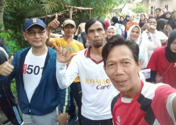 Masyarakat Ujanmas Memeriahkan HUT RI KE 77 Dengan Lomba Jalan Santai