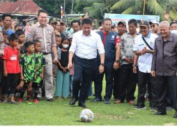 Herman Deru Buka Kompetisi U.20 Zona lll