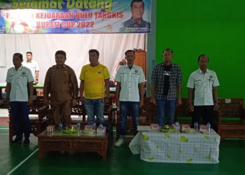 Chandra Hadiri Pembukaan Kejuaraan Bulutangkis Bupati Cup 2022