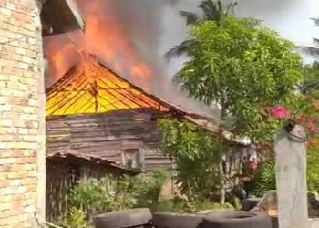 Kebakaran Rumah Warga Panang Jaya Gunung Megang