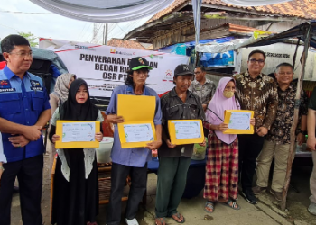 PTBA Beri Bantuan Bedah Rumah Untuk 4 Unit Hunian Tak Layak Huni