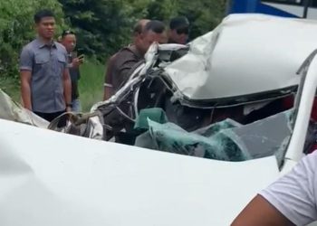 Laka Terjadi Dijalan Raya Kawasan Segayam Gelumbang
