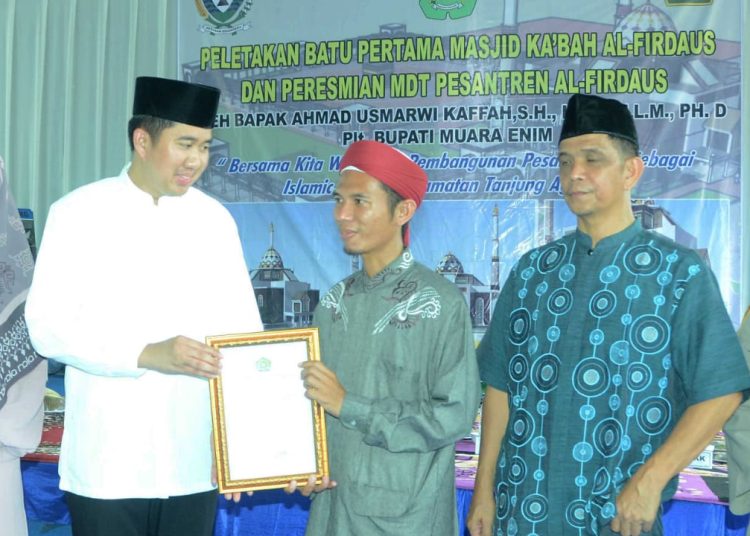 Plt.Bupati Muara Enim Apresiasi  Peresmian Pesantren Al-Firdaus & Peletakan Batu Pertama Masjid Ka’bah Al- Firdaus Desa Matas