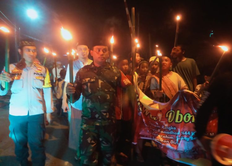 Pawai Obor Sambut Bulan Ramadhan 1444 H di Muara Enim Lancar