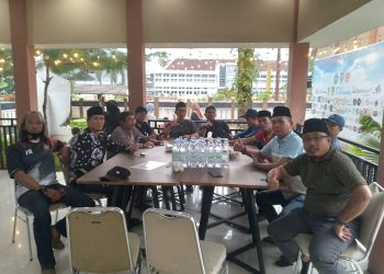 Untuk Menjalin Silaturahmi Antar Pemain Muara Enim Legend FC  Adakan Berbuka Puasa Bersama