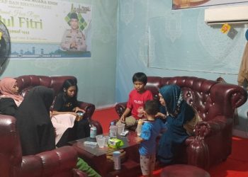Numpang Istirahat Pemudik Tujuan Banten Singgahi Pos OPS Ketupat Musi Gelumbang