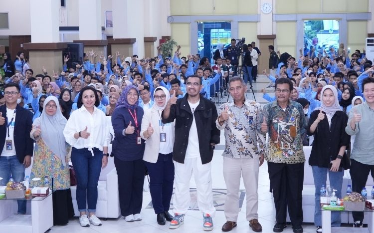 PTBA Meriahkan BUMN Goes to Campus di Polsri