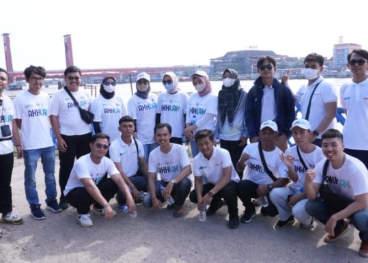 Milenial Bukit Asam Berpartisipasi di BUMN Enviromental Movement