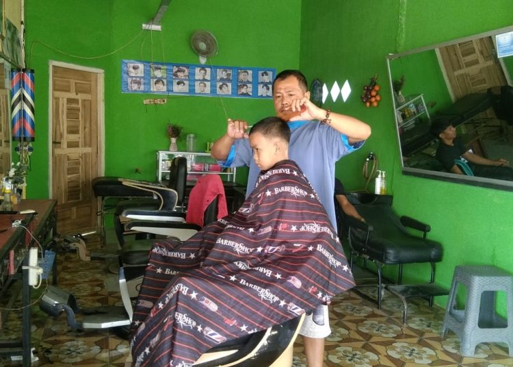 Ini Perkembangan Kedua Anak Penambal Ban Bersekolah di SDN 23 Gelumbang