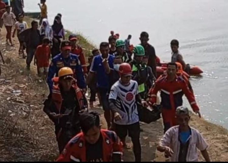 Bocah Tenggelam di Sungai Lematang Bernama Steven Ditemukan