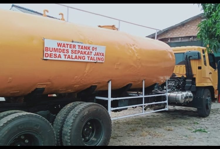 PT Dizamatra Powerindo Kontribusi Mobil Water Tank Ke BUMDES Sepakat Desa Talang Taling Diapresiasi