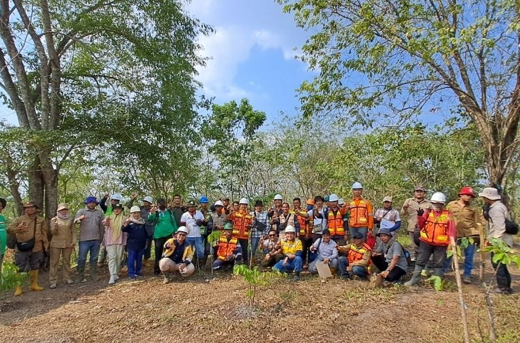 Bukit Asam (PTBA) Sukses Pulihkan Daerah Aliran Sungai 234 Ha di Muara Enim