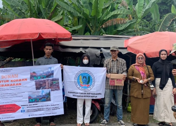 Pemuda & Mahasiswa Sungai Rotan Turun Kejalan Galang Aksi Bantu Korban Kebakaran Warga Suka Cinta