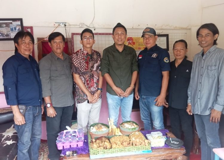PT HBAP Sumsel 8 Kunjungi Kantor Organisasi Media AWPI Muara Enim dalam Peringatan Hari Pers Nasional 2024