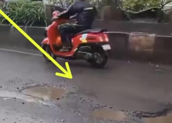 Jalan Berlobang di Muara Enim Kerap Memakan Korban