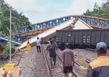 “Breaking News” Proyek Fly Over Bantaian Muara Enim Ambruk, Korban Berjatuhan
