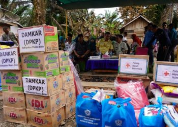 Korban Kebakaran Di Benakat Muara Enim Diberikan Bantuan