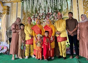 Aqiqah & Selamatan Khitanan Dikediaman Kades Aur Duri Rambang Niru Dipadati Ribuan Tamu & Ucapan Karangan Bunga