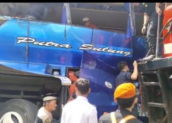 Bus Putra Sulung Tertabrak KA Ekspres di Martapura OKUT, Kabag Humas PT KAI Sumsel : Lokasi Kejadian Masuk Drive IV Tj. Karang