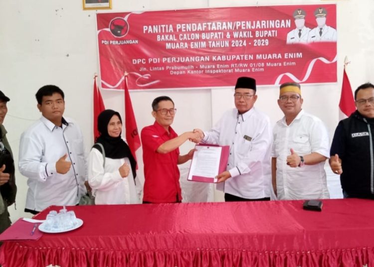 Peduli Muara Enim, BR Daftar Balon Bupati di Markas Banteng Moncong Putih