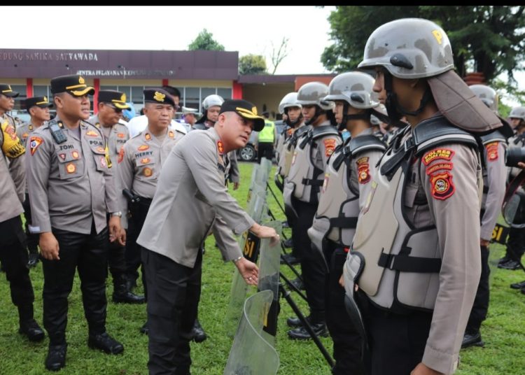 Kapolres Muara Enim Pimpin Apel Kesiapan Personil, Ranmor dan Peralatan Dalmas