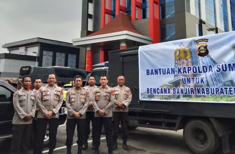 Kapolda Sumsel Kirimkan Bantuan Sembako Bagi Masyarakat Korban Banjir OKU
