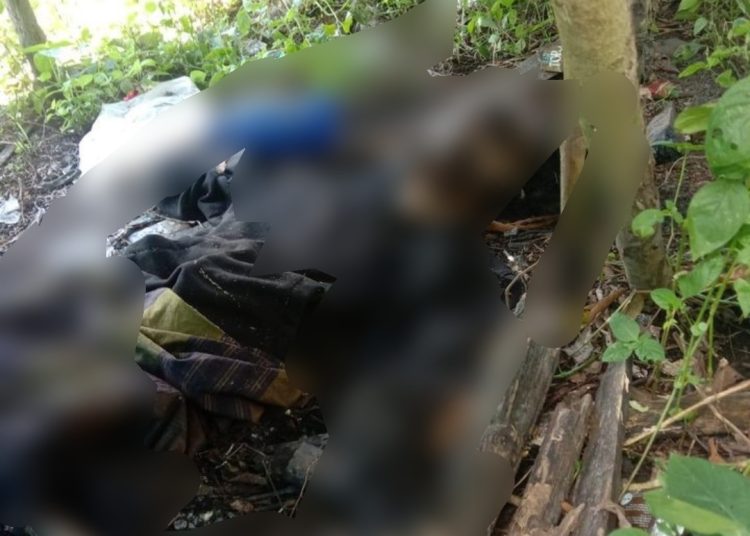 Heboh, Diduga Mayat ODGJ Ditemukan Dibawah Pondok Desa Segayam Gelumbang