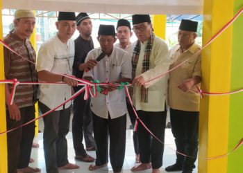 H. Nasrun Umar Hadiri Peresmian Musholla An-Nur Nungseh di Desa Ujanmas Baru