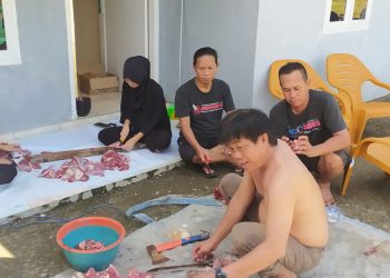 AWPI Muara Enim Potong Hewan Kurban, Suprayogi & Anggota: Selamat Hari Raya Idul Adha 1445 Hijriah