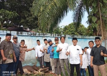 DPD KNPI Kabupaten Muara Enim Qurban satu sapi dan satu kambing di Markas Pemuda